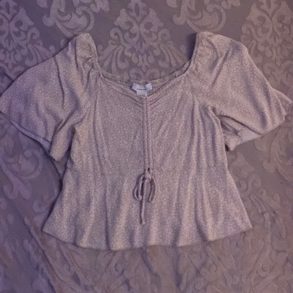 Urban romantic light pink flowy top